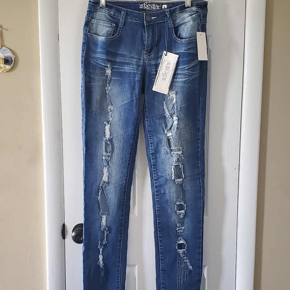 New REVOLT distressed ripped stretch skinny jeans